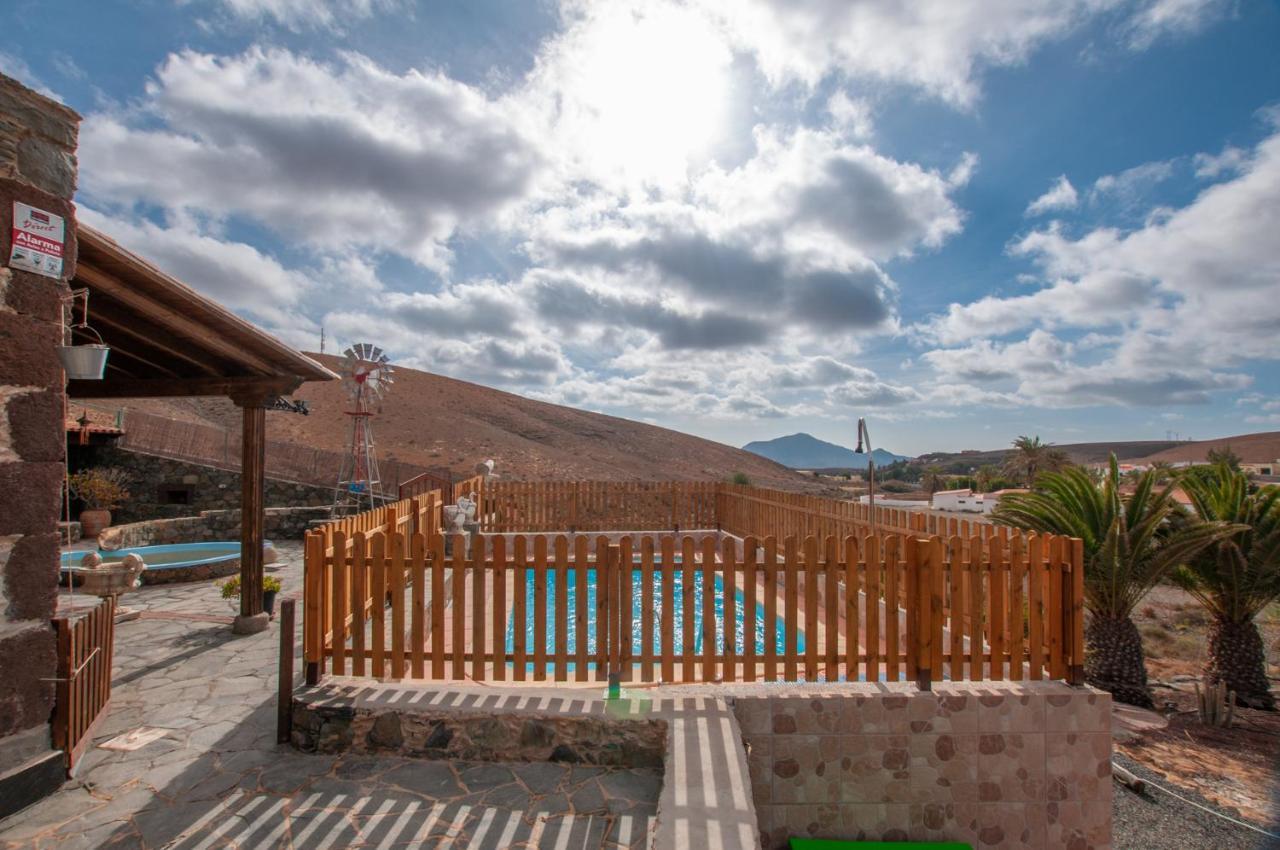 Villa La Bella Tuineje Extérieur photo